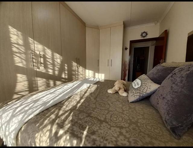 3 BEDROOM HOUSE FOR SALE IN MEREWENT